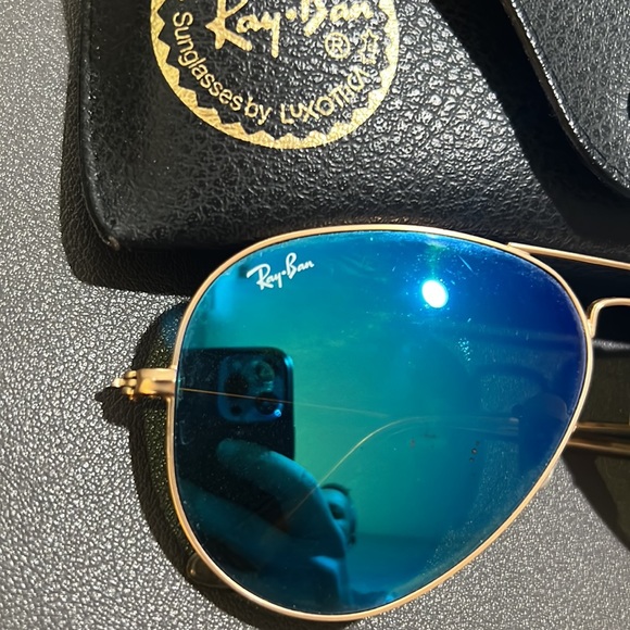 Ray-Ban aviator sunglasses with case - Picture 4 of 6